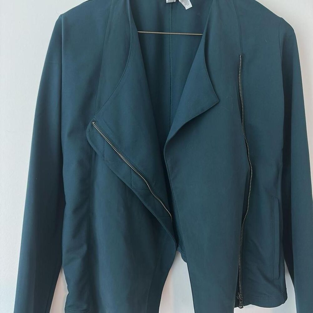Under-armour Women's Green and Blue Jacket